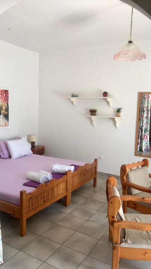 Barbara'S One Bedroom Apartments Argostoli  Eksteriør billede